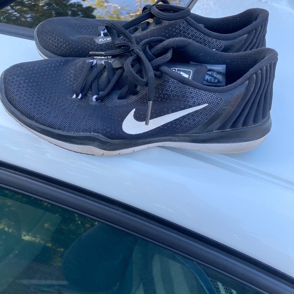 Nike trainers 👟 - Picture 2 of 7